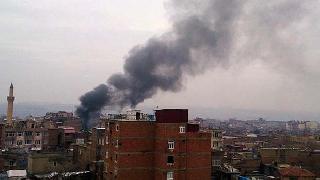 Sur'da 1 saatte 10 patlama