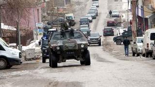 İdil'de çatışma: 2 yaralı