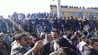 Seçim zaferini hazmedeyen Azeriler, Kürtlere saldırı!