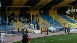 Tarsus İdmanyurdu-Amedspor maçında yine o pankart