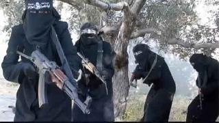 IŞİD Suriye'de Kadın taburu kurdu