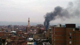 Sur aralıksız bombalanıyor