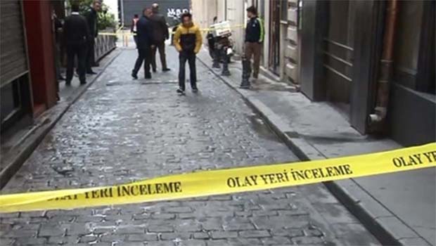 Reuters: Canlı bomba, bombayı hedefinden erken patlattı