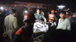 Pakistan'da patlama 63 ölü 200'ün üzerinde yaralı