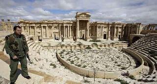Palmira IŞİD'in elinden tamamen alındı