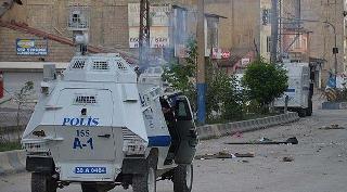 Yüksekova'da bazı bölgelerde sokağa çıkma yasağı ilan edildi