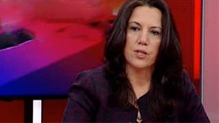 Selma Irmak: Korucular Yüksekova'yı yağmalıyor