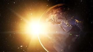 Bilim Adamları: Güneş, Dünya'yı Yok Edebilir