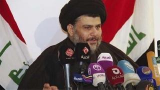 Irak'ta Sadr'a bağlı bakanlar istifa etti