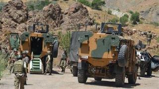 Hakkari'de çatışma: Ölü ve yaralılar var