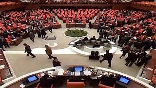 Dokunulmazlıklar yarın Mecliste görüşülecek