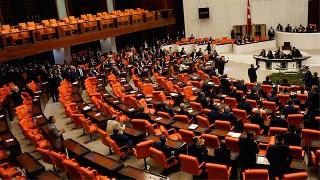 Dokunulmazlıklar kaldırıldı! 376 oyla kabul edildi! 