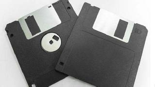 ABD'nin nükleer silah sistemleri disketlerle çalışıyor