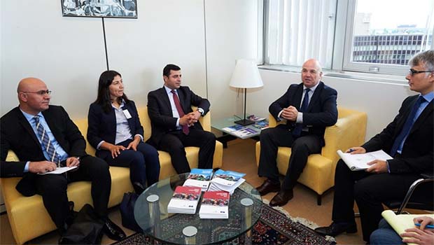 Demirtaş: Gidişat çok tehlikeli