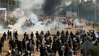 Zapatistalardan Meksikalı öğretmenlere destek: Yalnız değilsiniz