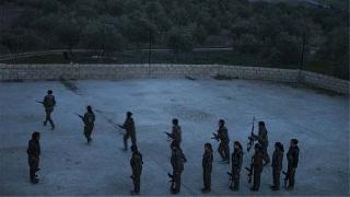 Singapur hükümetinden  YPJ savaşçılarının fotoğraflarına sansür