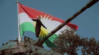 Kürd yönetmenin son filmi ‘Ülkesiz Bayrak’ Londra’da!