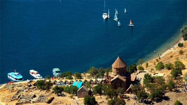 İranlılardan Van Gölü talebi