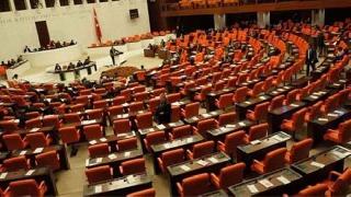 Meclis'te güvenlik alarmı kısa süreli paniğe yol açtı