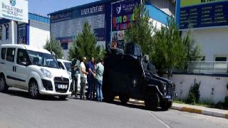 Kürtçe eğitim veren okula da kapatma