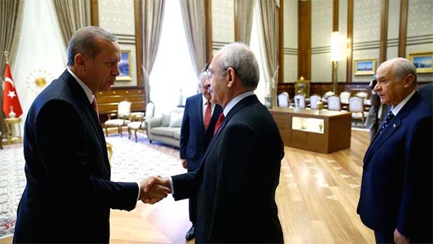 Erdoğan: Muhalefet liderlerine açtığı davaları geri çekiyor