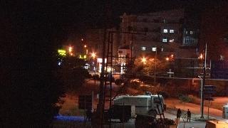 Polis noktasına bombalı araçla saldırı