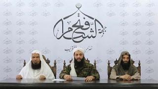 Nusra Cephesi , El Kaide'den ayrıldıklarını duyurdu