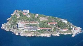 Star yazarı: Üst düzey bir yetkili, 'Darbeciler, Abdullah Öcalan'ı infaz edecekti' dedi