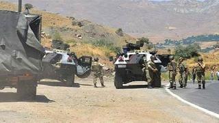 Bitlis'te askeri konvoya saldırı
