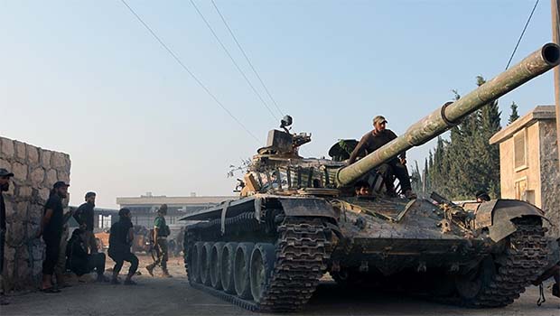 Suriyeli muhalifler: Rejim güçlerinin Halep kuşatmasını kırdık