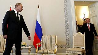 The Times: Türkiye, NATO'da ayrıcalıklı üye olmamalı