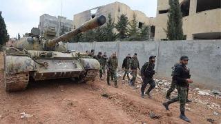 Suriye ordusu ve Hizbullah, Halep'in güneyinde saldırıya geçti