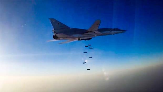 İran: Rus uçakları üslerimizden havalanmadı