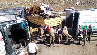 Antep'te Yolcu otobüsü devrildi: 4 ölü, 31 yaralı