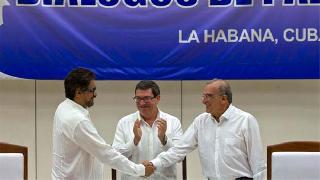FARC ile Kolombiya hükümeti arasında barış anlaşması imzalandı