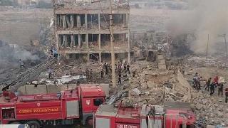 Cizre'de Çevik Kuvvet Müdürlüğü binasında büyük patlama