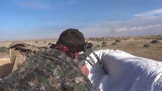 Times: YPG siper kazıyor