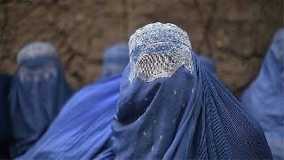 IŞİD'den Musul'da Kadınlara burka ve çarşaf yasağı