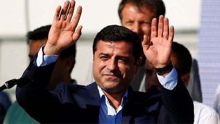 FT: Demirtaş PKK'yi tamamen reddetmekte zorlandı