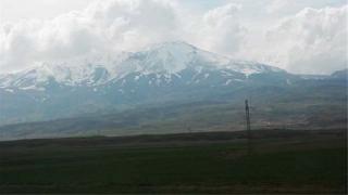 Kuzey Kürdistan'da ilk kar yağdı