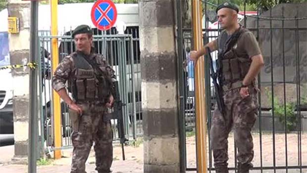 Antep'te Bombalı Saldırı Alarmı