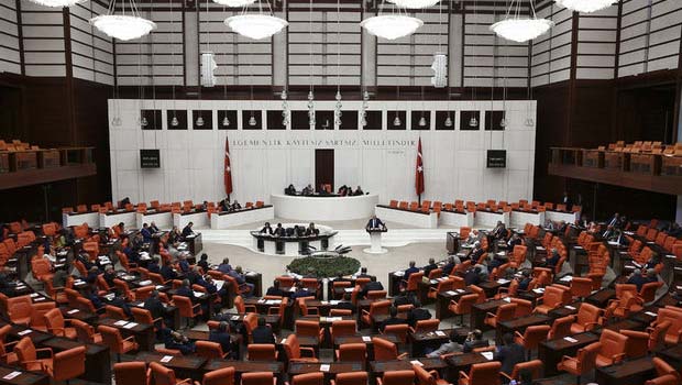 TBMM açılıyor, Gündem Suriye ve Irak tezkereleri