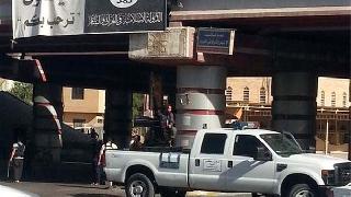 IŞİD'ten, Musul'u teslim etmek isteyen 58 üyesine korkunç infaz