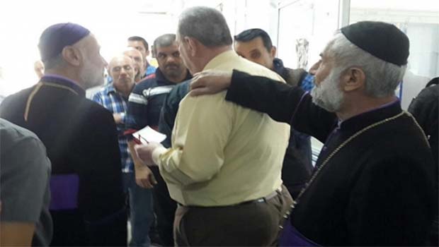 Kürdistanlı Hristiyanlardan Peşmerge için kan bağışı