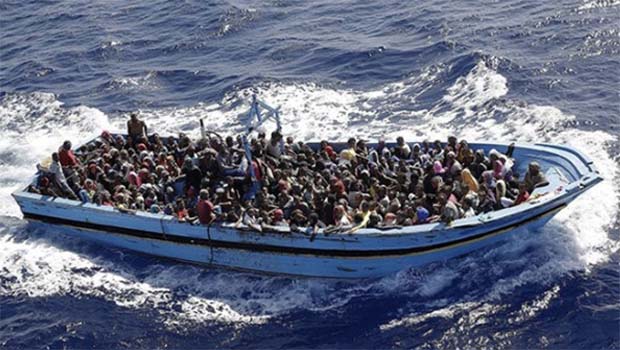 Libya açıklarında facia: Yüzlerce ölü var!
