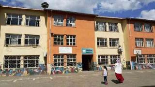 Diyarbakır Dicle'de 1040 öğrenci 4 gündür okula gidemiyor