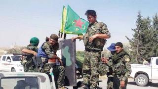 Suriye Rejimiyle anlaşan Arap savaşçılar YPG'den ayrılıyor