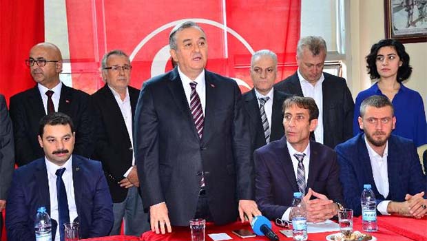 MHP'de çatlak: Başkanlığa geçit vermeyiz