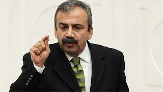 Sırrı Süreyya Önder: Başkanlık'ın halka götürülmesinden yanayım