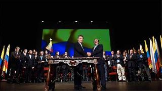 Kolombiya'da yeni barış anlaşması imzalandı